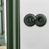  Kliklap - Retro jednopolni prekidač br. 1 i utičnica 230V sa zelenim ramom | Eponuda.com