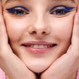 Essence Superman vlažilna maska za ustnice 15 ml | Shoptok.si