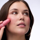 Catrice Blushin' Charm Multi Stick rdečilo z osvetljevalcem v paličici odtenek 010 Pink Sweetheart 5.5 g | Shoptok.si