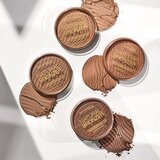 Rimmel London Natural Bronzer Ultra-Fine Bronzing Powder bronzer 14 g odtenek 002 Sunbronze | Shoptok.si