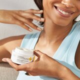 StriVectin Tighten & Lift TL Advanced Tightening Neck Cream Plus učvrstitvena lifting krema za vrat in dekolte 30 ml | Shoptok.si