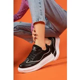 Riccon Black and White Women's Sneakers 0012153