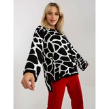 Fashion Hunters Black and white patterned oversize sweater Cene