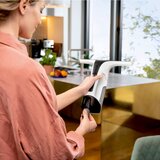 Kärcher čistač prozora WV 4-4 + baterija +punjač, 16335400+24430020+24430600 | shoptok.hr