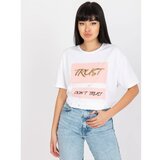Fashion Hunters White oversize t-shirt with an application and a print Cene