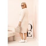 Kesi Włoski Plus Size women's dress in butter color with a V-neck and beige sleeves | ePonuda.com