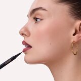 Catrice Precision Ink Lip Liner Stain olovka za konturiranje i fiksiranje ruža za dugotrajni efekt nijansa 050 Dressed In Drama 1 ml | shoptok.hr