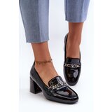 VINCEZA Black Patent Low Heel Court Shoes with Decoration Makki | ePonuda.com