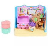 Gabby's Dollhouse Deluxe igralni set - soba Baby Box | Shoptok.si