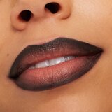 MAC Cosmetics Lip Pencil svinčnik za ustnice odtenek Caviar 1.45 g | Shoptok.si