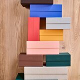 OYOY Living Design Temno zelena kartonasta škatla za shranjevanje s pokrovom 45x33x15 cm Hako – | Shoptok.si