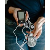 Swedish Posture Tens-Ems uređaj za elektroterapiju | shoptok.hr