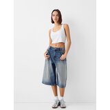 Bershka Kavbojke moder denim / češnjevo rdeča / bela | Shoptok.si