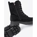 Shelvt Black lace-up workers on a massive sole | shoptok.hr