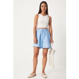 Happiness İstanbul Women's Sky Blue Pocket Muslin Shorts Cene