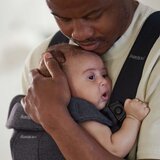 BabyBjörn® ergonomska nosilka mini jersey 3d charcoal grey | Shoptok.si