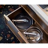 Joseph Joseph PONEV ZA PEČENJE sPACE 24 cm keramična prevleka | Shoptok.si