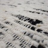 Flair Rugs Siva/slonokoščena ročno tkana volnena preproga 140x200 cm Ellsa – | Shoptok.si