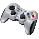 Gamepad Logitech F710 USB Wireless Cene