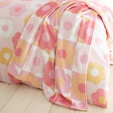 Catherine Lansfield Ružičasta deka za bebe od mikroflanela 130x170 cm Retro Daisy – | shoptok.hr