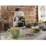 Amica CD1011 Espris Aparat za Espresso Kavo – 5 Bar, Parnik za Mlijeko in Segrevanje Skodelic | Shoptok.si