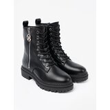 Shelvt Stylish black workers with metal detail | Shoptok.si