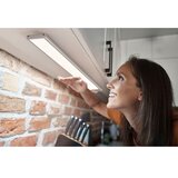 Osram Linear LED svetilka pod omarico Flat USB & Sensor (Do x Š x V: 40 x 4 x 0,93 cm, Barva svetlobe: Toplo bela) | Shoptok.si
