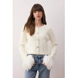 TRENDYOLMILLA Trendyol ženski duks Ecru Soft Textured Knitwear Cardigan with Button Detail Twoaw26Hi00280 | Eponuda.com