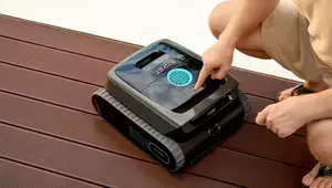 Scuba V3 - Ai robot za bazen do 150m2 (15m duzine) 15324