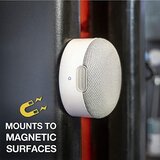 Scosche kompaktni MagSafe® kompatibilni magnetski bežični zvučnik, bijeli | shoptok.hr