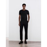 Reserved - Leisure fit chino hlače - crno | shoptok.hr