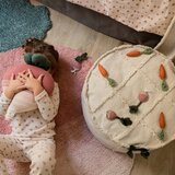 Lorena Canals Kremno bel otroški tabure Tic-Tac-Toe – | Shoptok.si