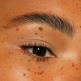 Essence BLUR NUDE senčila za oči v svičniku odtenek 02 Soft Macchiato 1.2 g | Shoptok.si