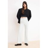 TRENDYOLMILLA ženske pantalone Tofaw19Bb0581, bela Cene