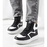 D/CEO White trainers Justar Cene