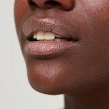 Gosh Lumi Lips sjajilo za usne nijansa 002 BTW 6 ml | shoptok.hr