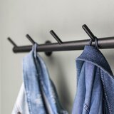 Spinder Design Črn kovinski stenski obešalnik Odin – | Shoptok.si