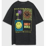 Sinsay Oversize majica s izblijedjelim efektom i printom na leđima SmileyWorld® | shoptok.hr
