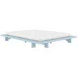 Karup Design Svetlo modra zakonska postelja iz masivnega bora z letvenim dnom 160x200 cm Japan – | Shoptok.si