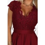 Numoco 242-5 ANNA Koronkowa sukienka z dekoltem i rozkloszowaną spódnicą - bordowa | Shoptok.si