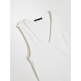 Sinsay Body bez rukava s V izrezom | shoptok.hr