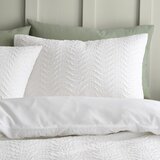 Catherine Lansfield Bela posteljnina za zakonsko posteljo iz krepa 200x200 cm Heatset Wave – | Shoptok.si