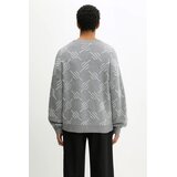 Daily Paper Pulover Tevin Monogram Knit za muškarce, boja: siva, lagane, 2521120 | shoptok.hr