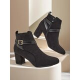 Resti Women's boots on a post Eloron | shoptok.hr