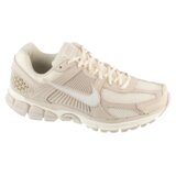 Nike Niske tenisice 'ZOOM VOMERO 5' smeđa | shoptok.hr