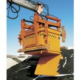eurokraft pro Zabojnik za gradbeni material BC, sprostitev s kamnito objemko, ŠxV 1310 x 1160 mm, rumeno oranžne barve | Shoptok.si