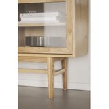 Rowico Vitrina u dekoru hrasta s kliznim vratima u prirodnoj boji 170x75 cm Hazelton – | shoptok.hr