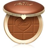 Too Faced Chocolate Soleil Blurring Matte Bronzer bronzer nijansa Chocolate Toffee 8 g | shoptok.hr
