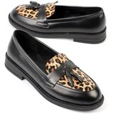 Capone Outfitters Capone Women's Round Toe, Tasseled Loafers Cene