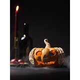 Sinsay Halloween svijećnjak za LED svijeće u obliku bundeve s rukama kostura | shoptok.hr